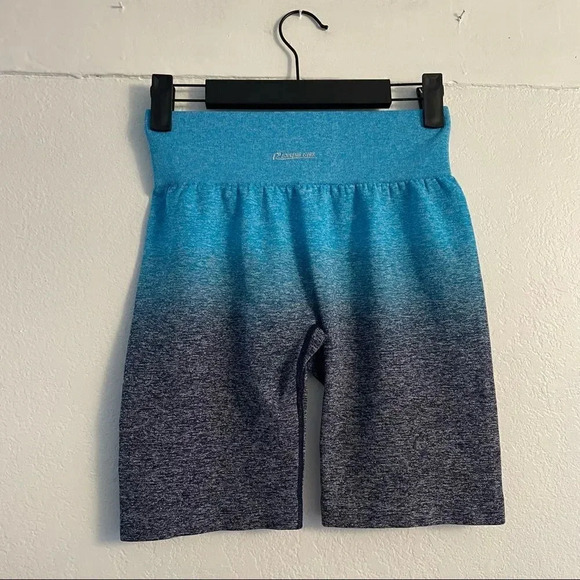 Running Girl ombre blue biker shorts - Picture 14 of 16